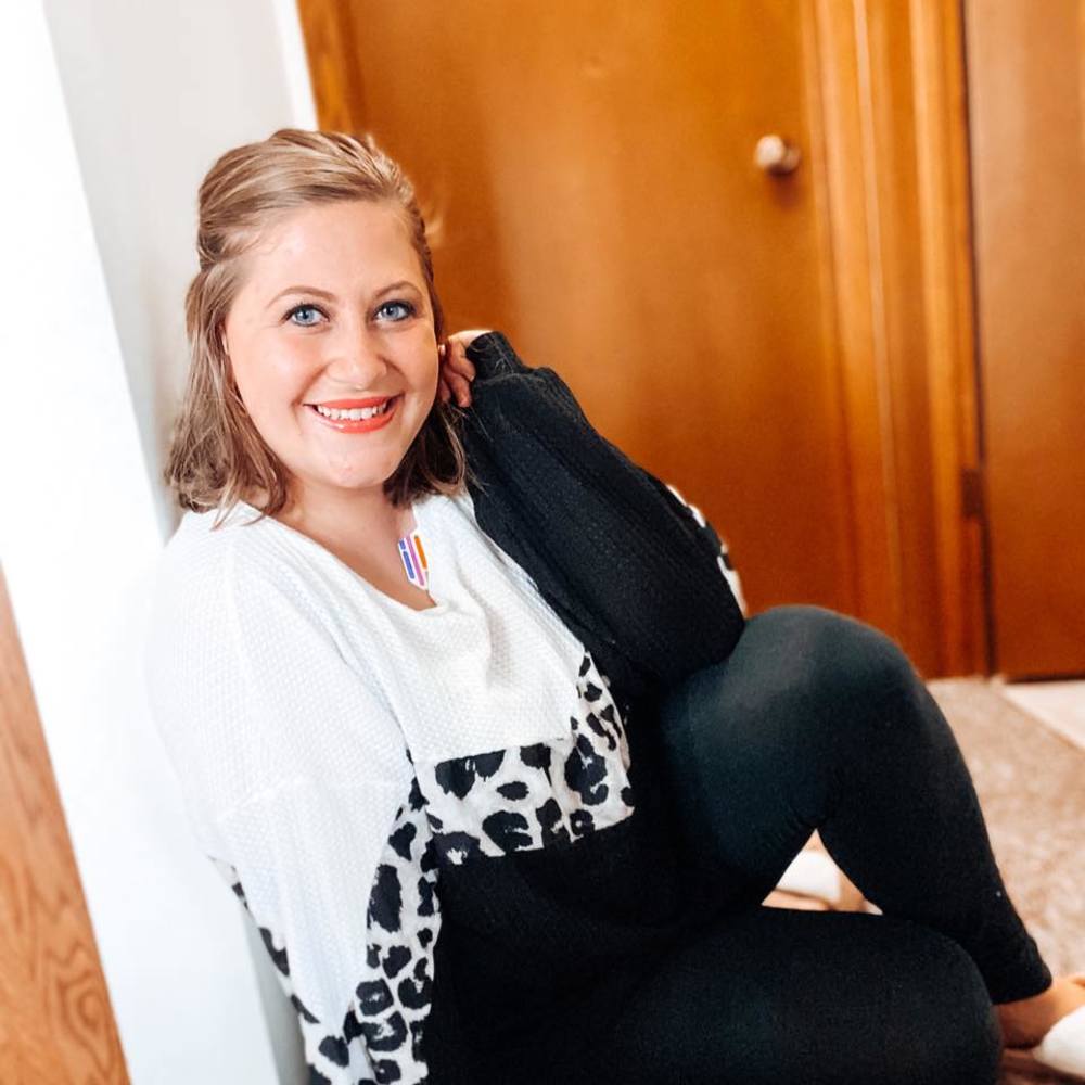Meet your Posher, Dena